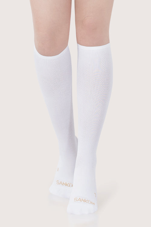 SANKOM PATENT ACTIVE COMPRESSION LIGHT SOCKS - WHITE