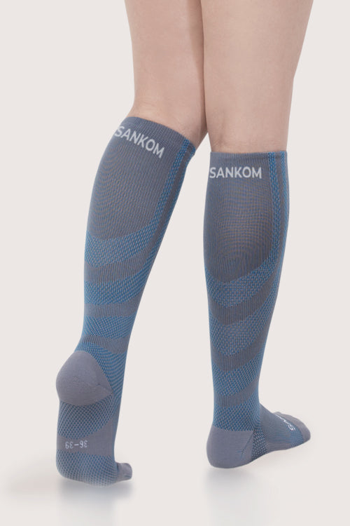 SANKOM PATENT ACTIVE COMPRESSION LIGHT SOCKS - GREY & BLUE