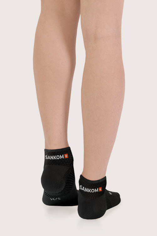 SANKOM ACTIVE COMPRESSION LIGHT ANKLE SOCKS – BLACK