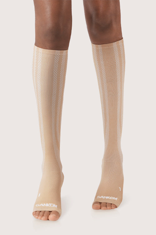 SANKOM PATENT ACTIVE COMPRESSION LIGHT OPEN TOE SOCKS -  BEIGE