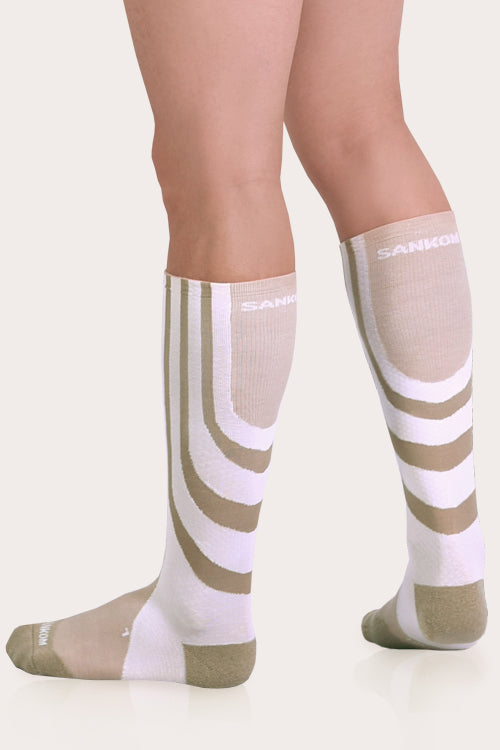 SANKOM PATENT ACTIVE COMPRESSION SOCKS - WHITE & BEIGE