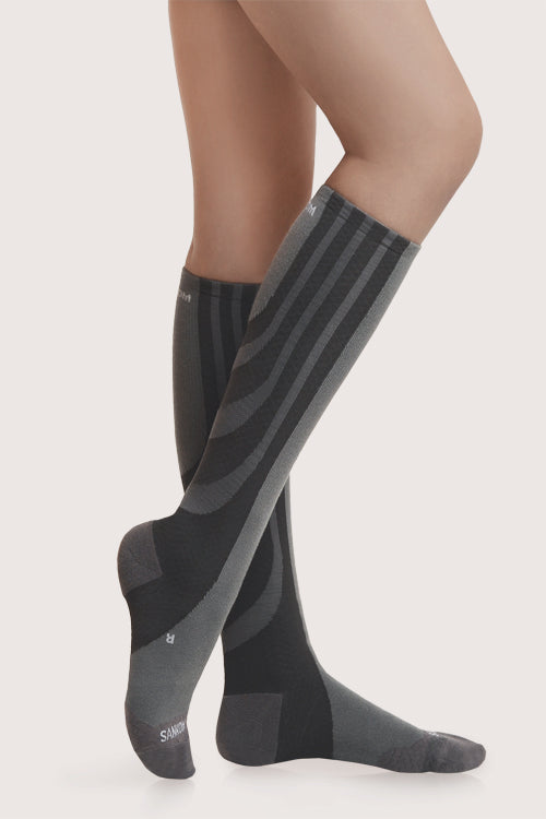 SANKOM PATENT ACTIVE COMPRESSION SOCKS - GREY